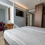 Hotel Paris