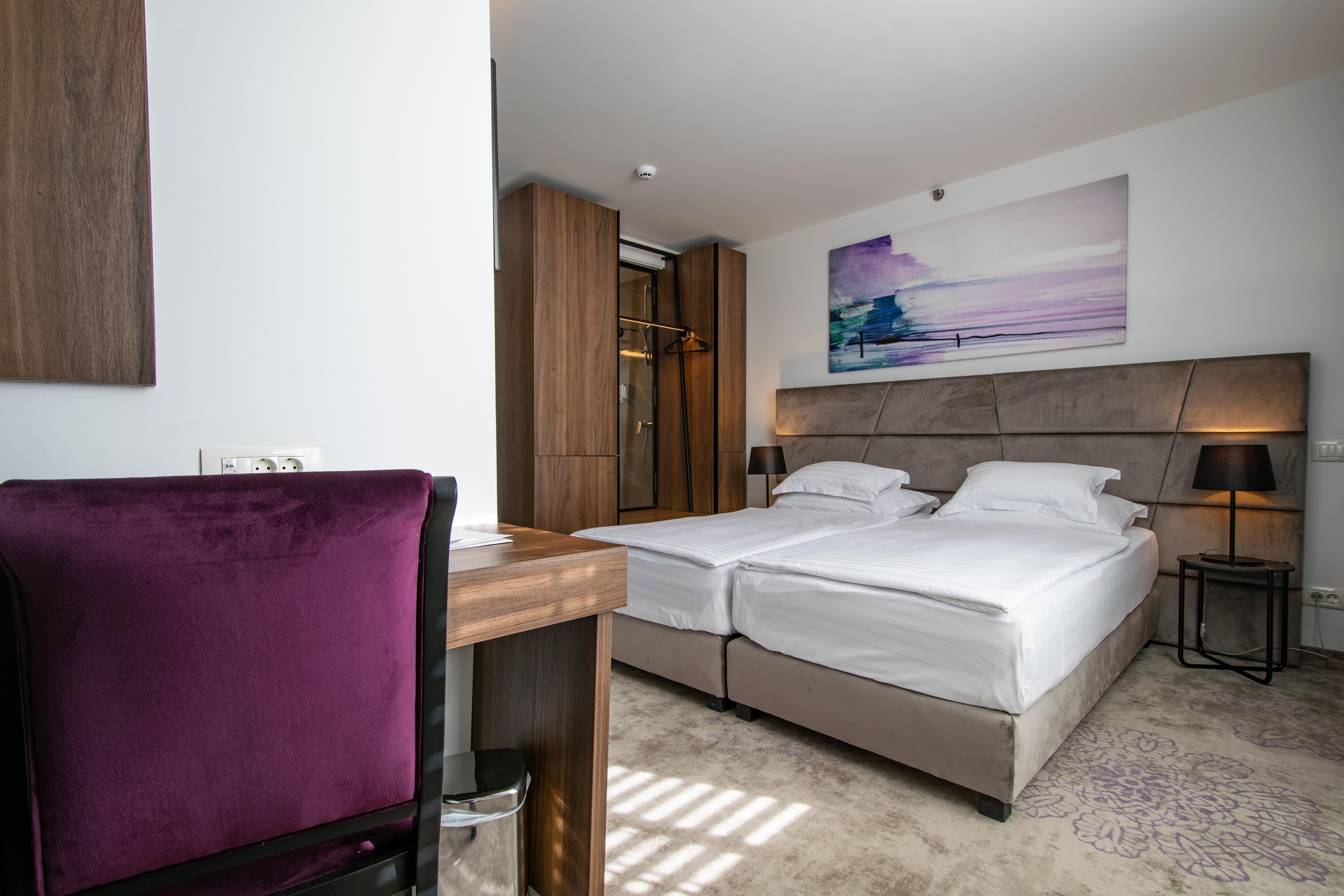 Paris Hotel